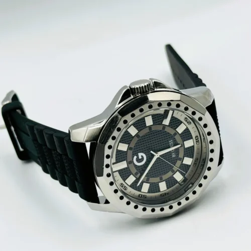 G BY GUESS