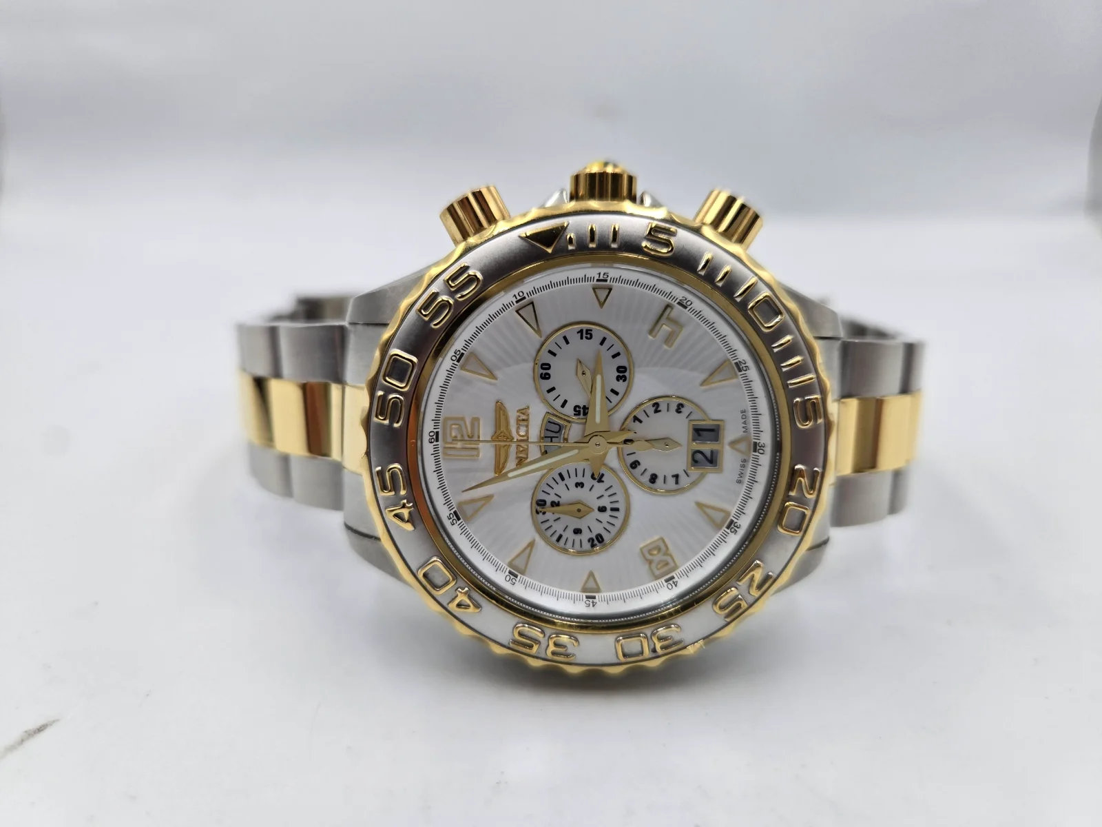 INVICTA OCEAN GHOST